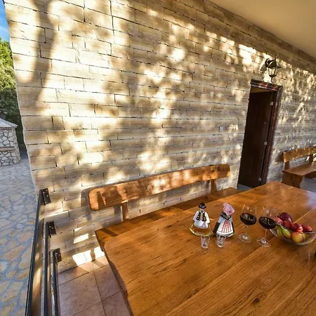 Nina Holiday home
