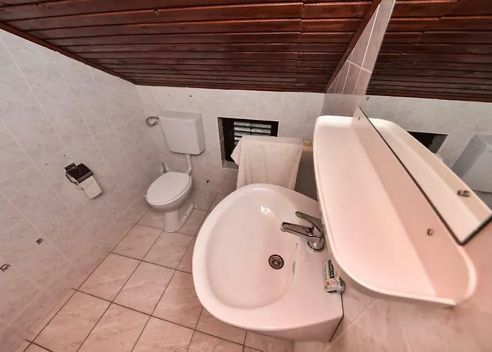 Nina Prázdninový dům